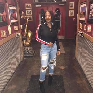 Meet your Posher, Daveona